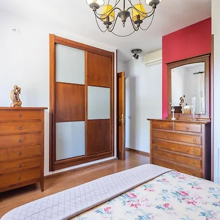 En El Casco Historico De San Mateo Vega de San Mateo