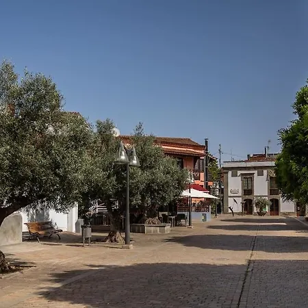 En El Casco Historico De San Mateo Apartmán